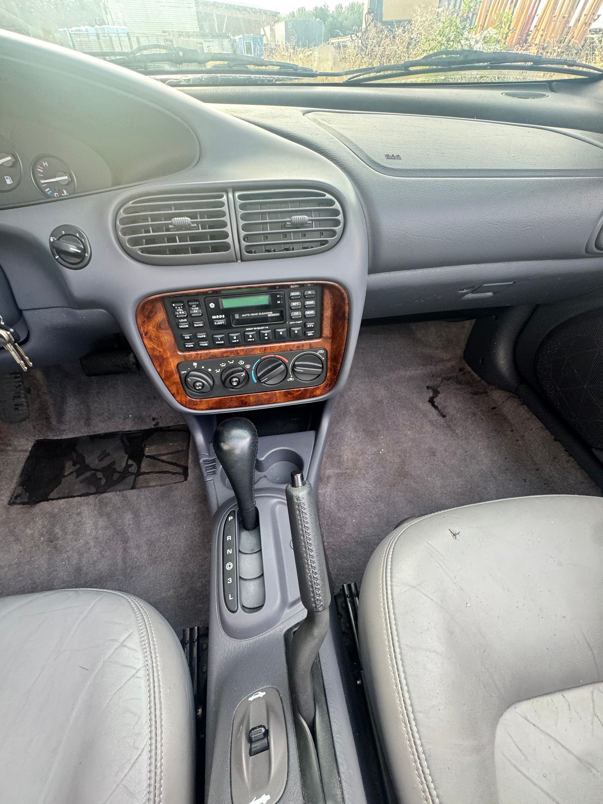 CHRYSLER Stratus 2.5 V6 LX Cabrio-image-6