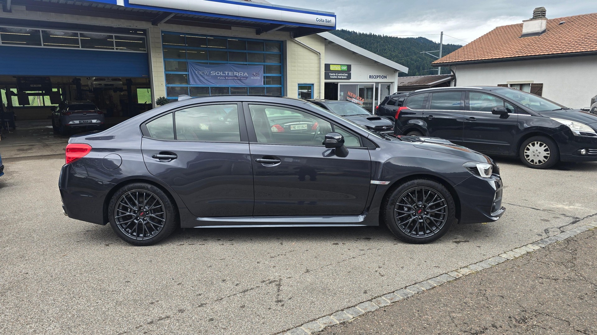 SUBARU WRX STI 2.5 T Luxury-image-4