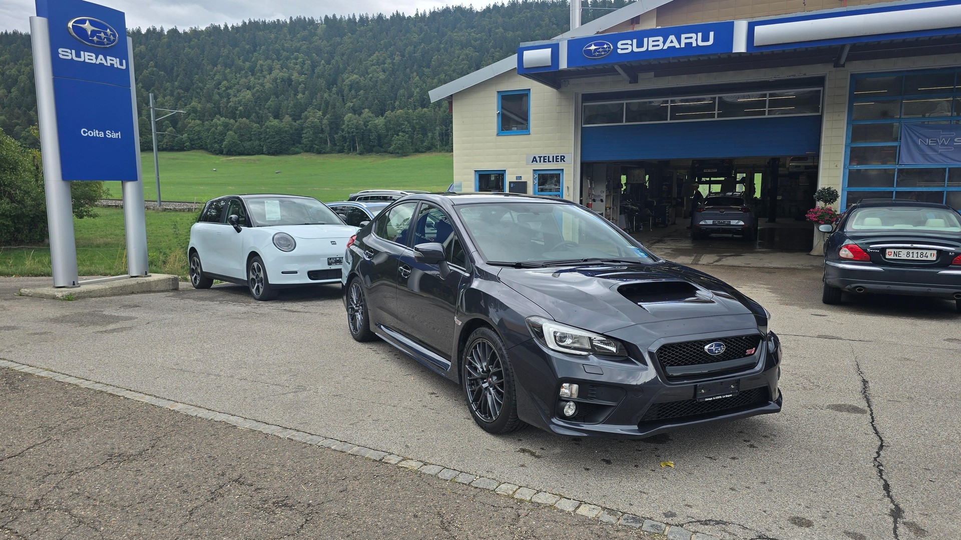 SUBARU WRX STI 2.5 T Luxury-image-2