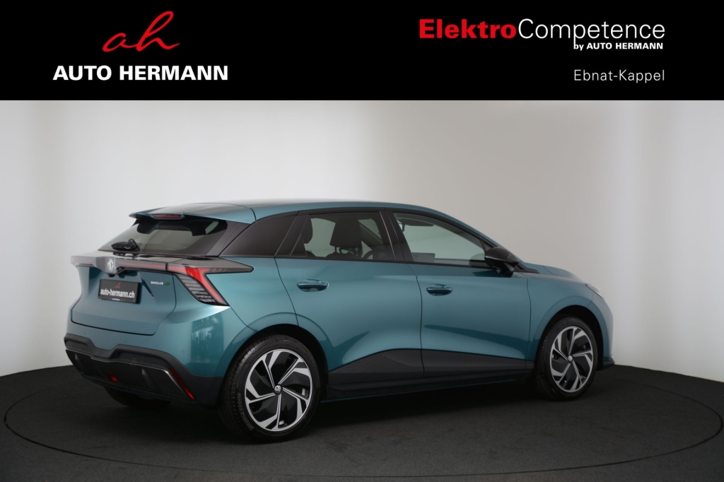 MG 4 EV 64kWh Premium Facelift-image-6