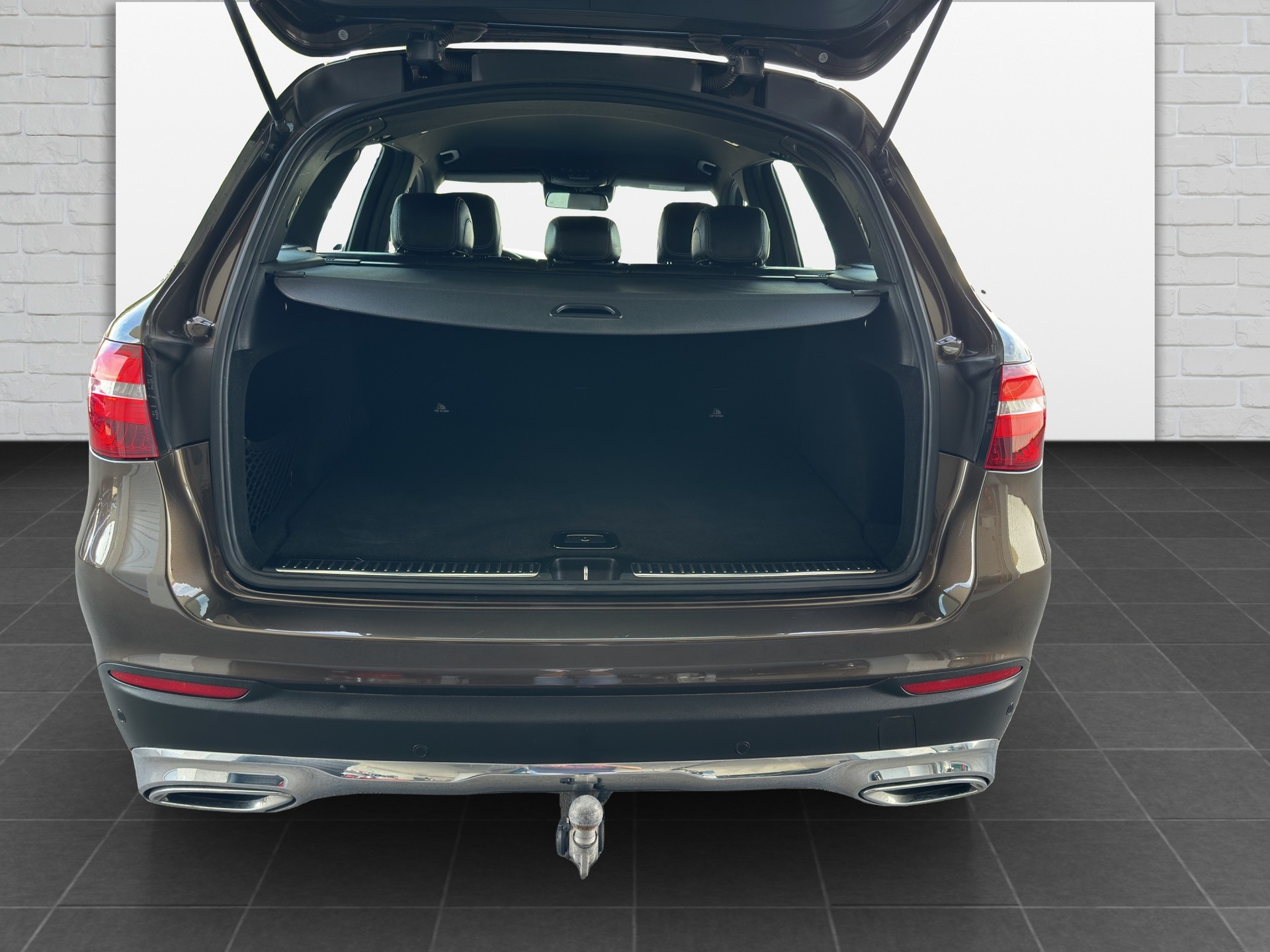 MERCEDES-BENZ GLC 250 d 4Matic 9G-Tronic-image-14