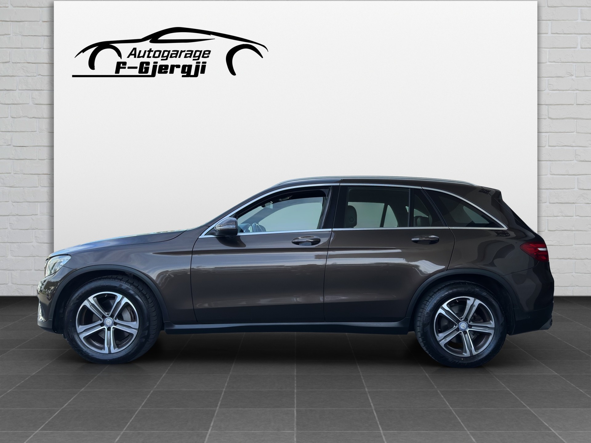 MERCEDES-BENZ GLC 250 d 4Matic 9G-Tronic-image-6