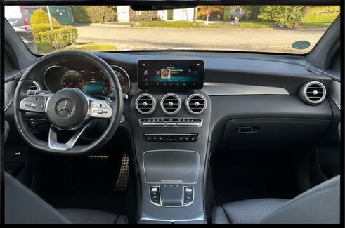 MERCEDES-BENZ GLC 220 d AMG Line 4m-image-1
