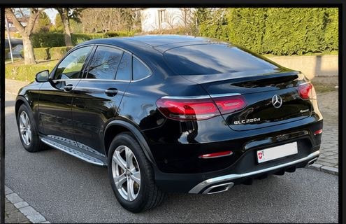 MERCEDES-BENZ GLC 220 d AMG Line 4m-image-4