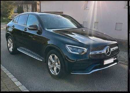 MERCEDES-BENZ GLC 220 d AMG Line 4m-image-0