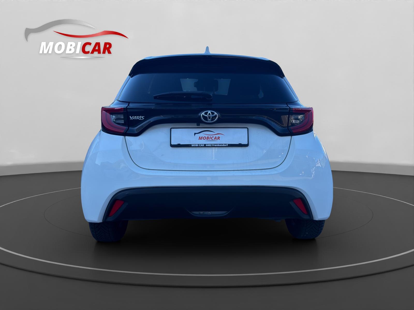 TOYOTA Yaris 1.5 Trend CVT-showroom-element-3
