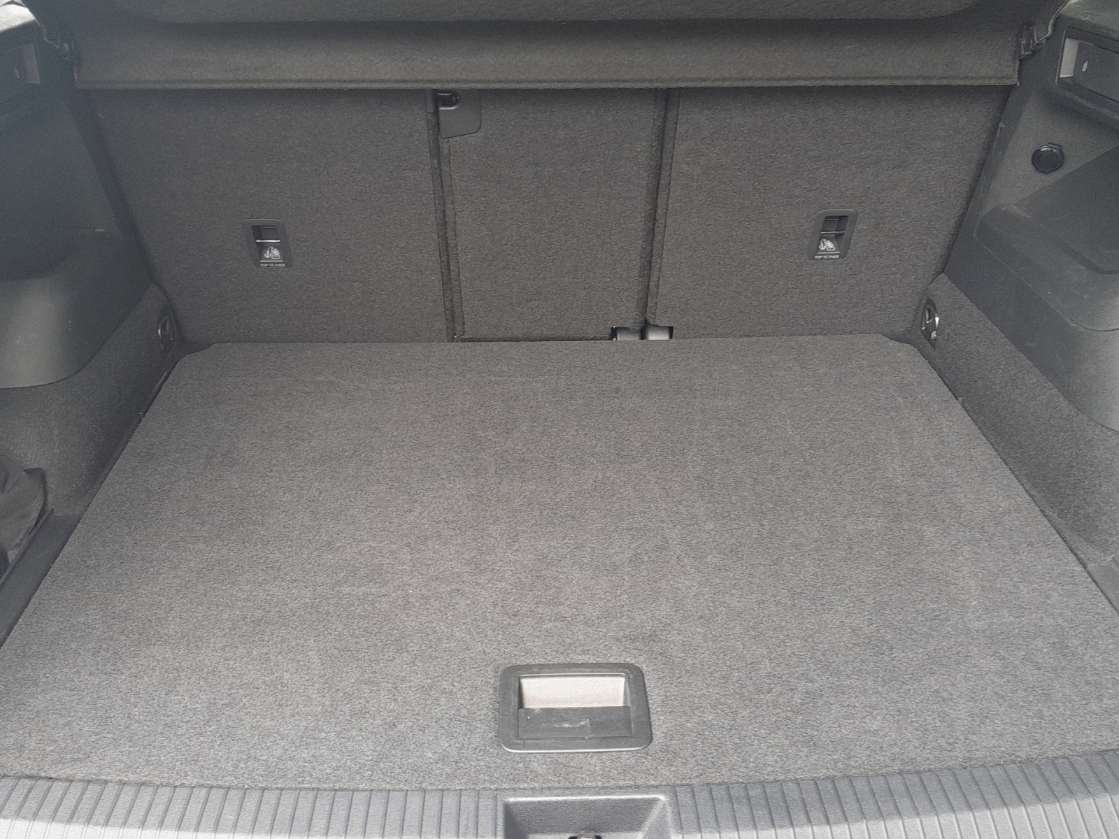 VW Tiguan 2.0 TSI DSG Life 4Motion-image-12
