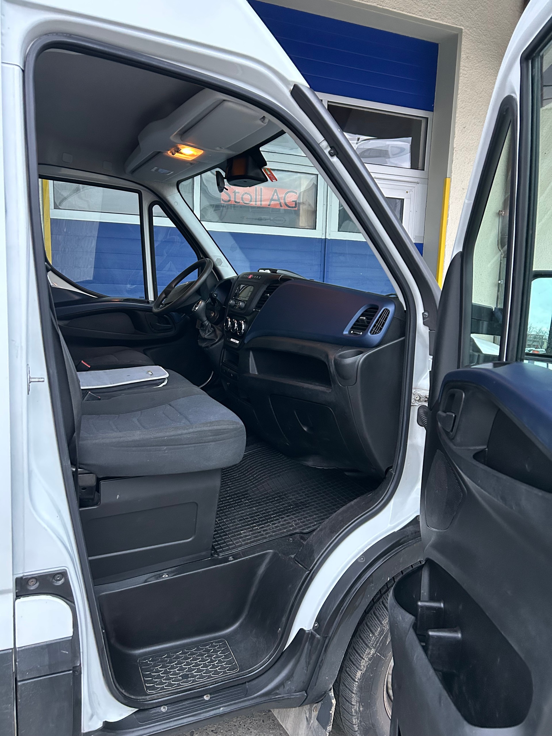 IVECO 3.0 HPI 180-image-5