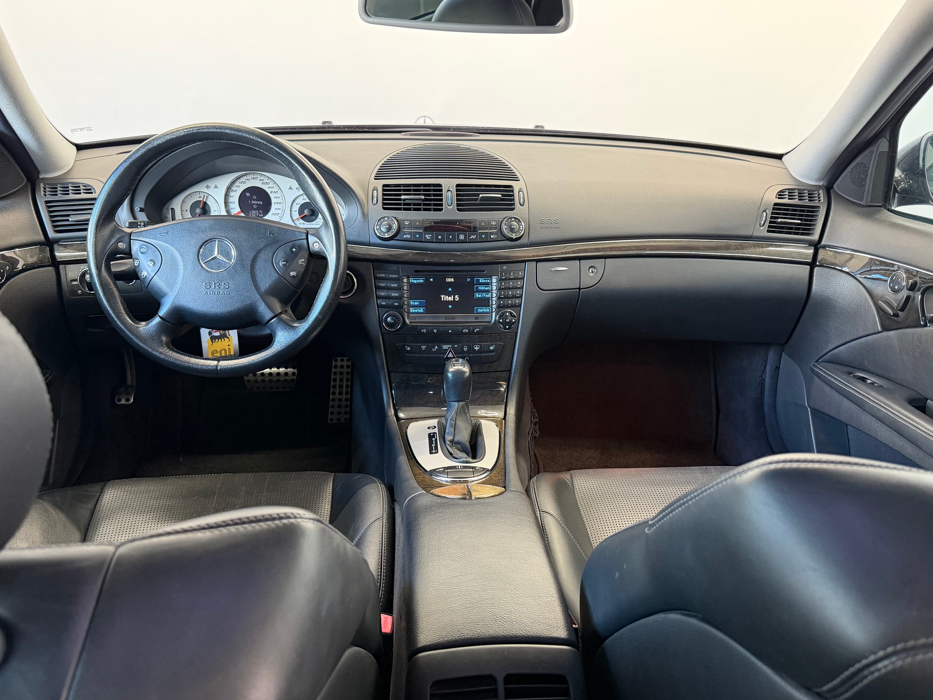 MERCEDES-BENZ E 55 AMG Avantgarde Automatic-image-9