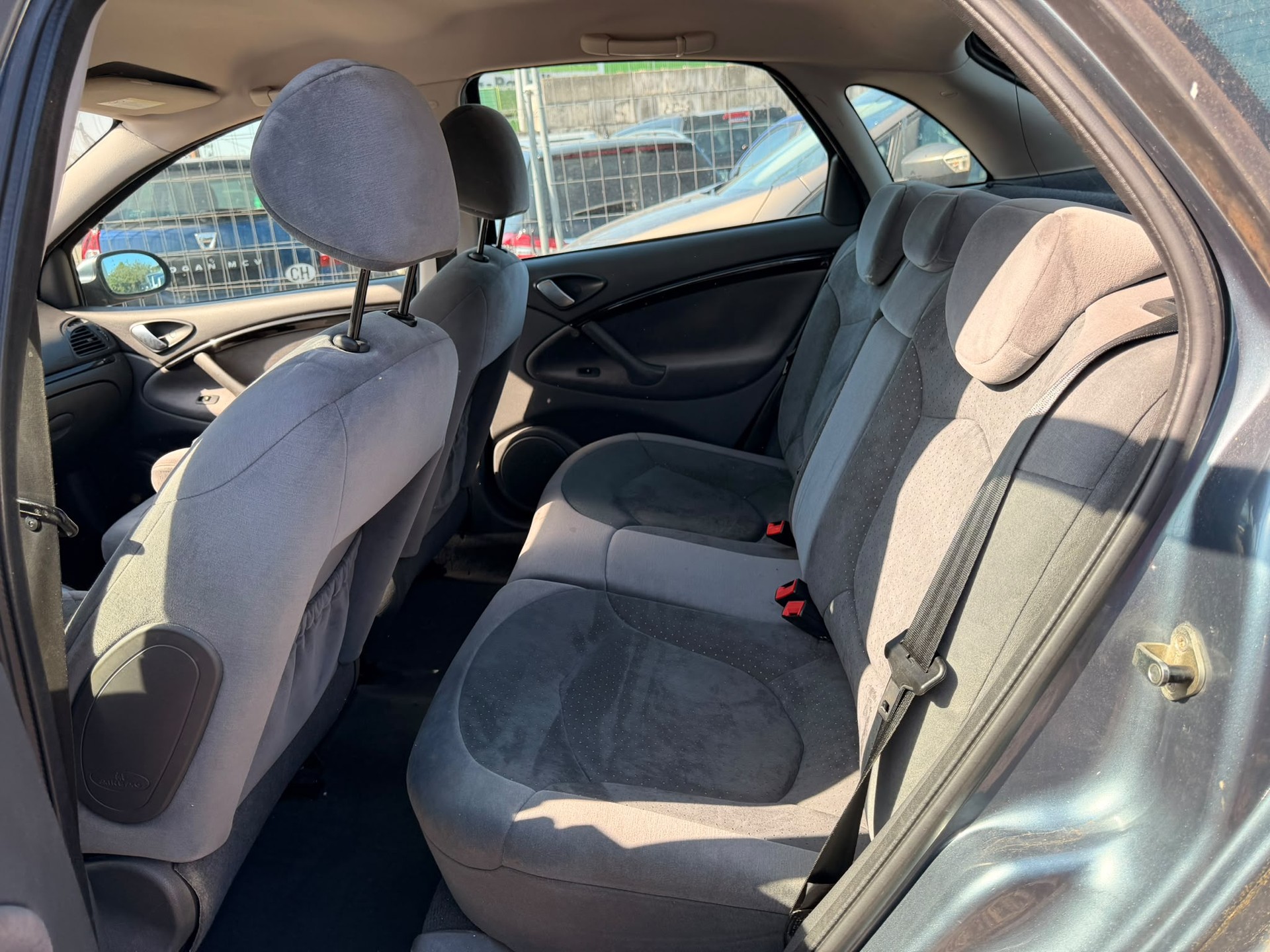 CITROEN C5 Berline 2.2 HDi Exclusive Automatic-image-6