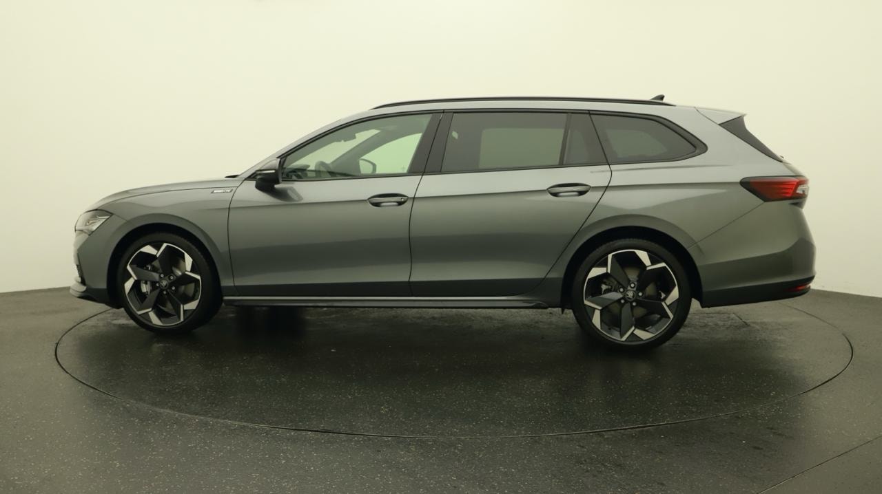 SKODA Superb Combi 2.0 TDi Sportline 4x4 DSG-showroom-element-1
