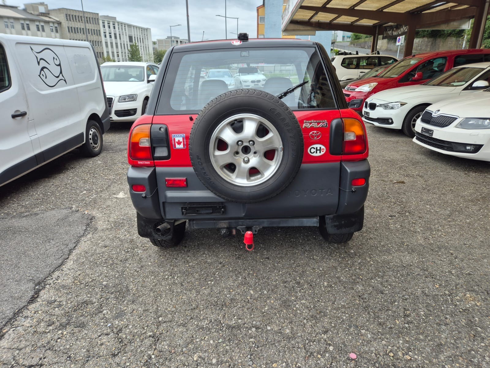 TOYOTA RAV-4-image-2