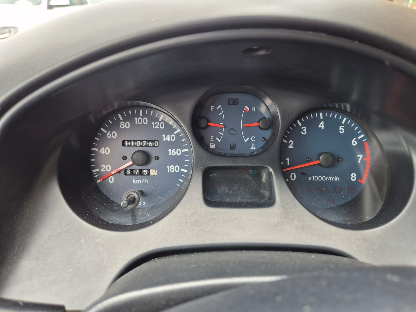 TOYOTA RAV-4-image-13