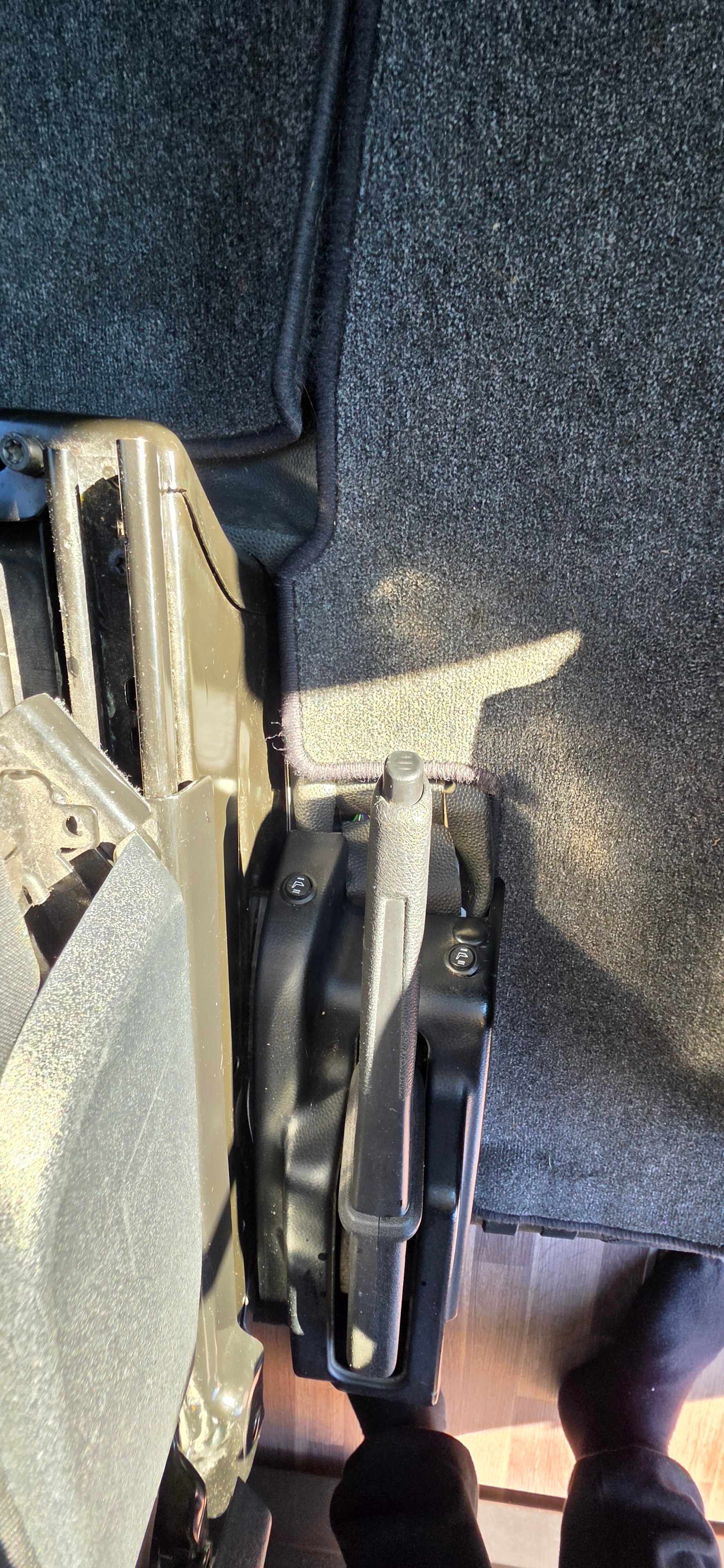 FORD Nugget 320 L1-image-19