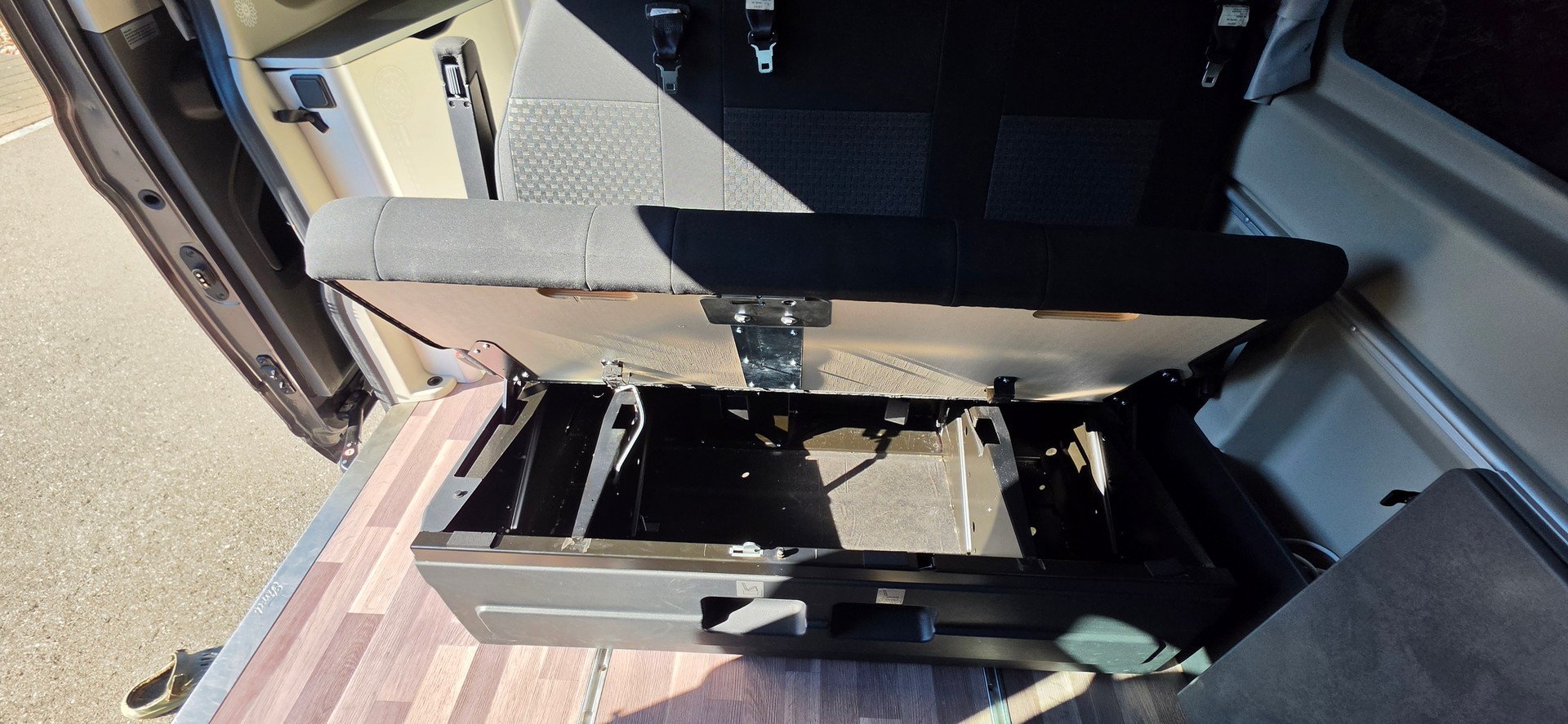 FORD Nugget 320 L1-image-4