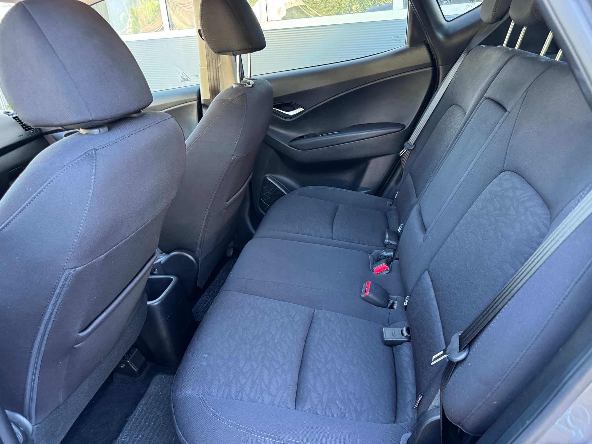 HYUNDAI iX20 1.6 Premium Automatic-image-9