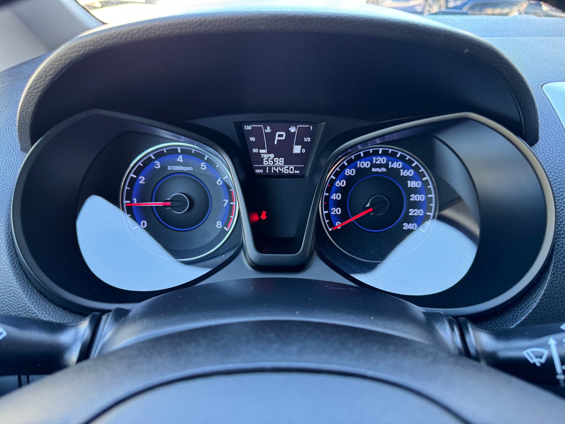 HYUNDAI iX20 1.6 Premium Automatic-image-8