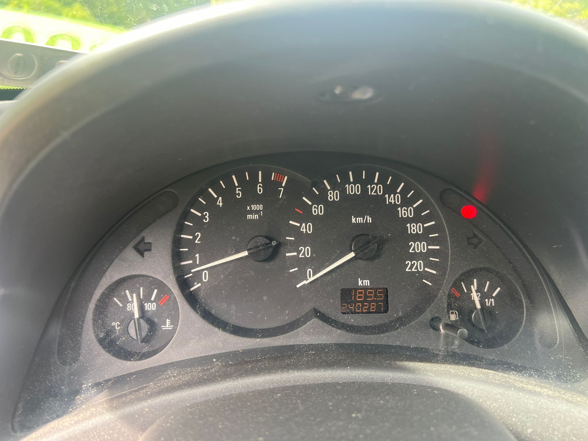 OPEL Corsa 1.2 16V Comfort-image-11