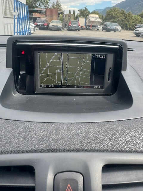 RENAULT Mégane Grandtour 1.5 dCi Energy-image-10