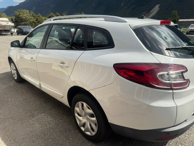RENAULT Mégane Grandtour 1.5 dCi Energy-image-7