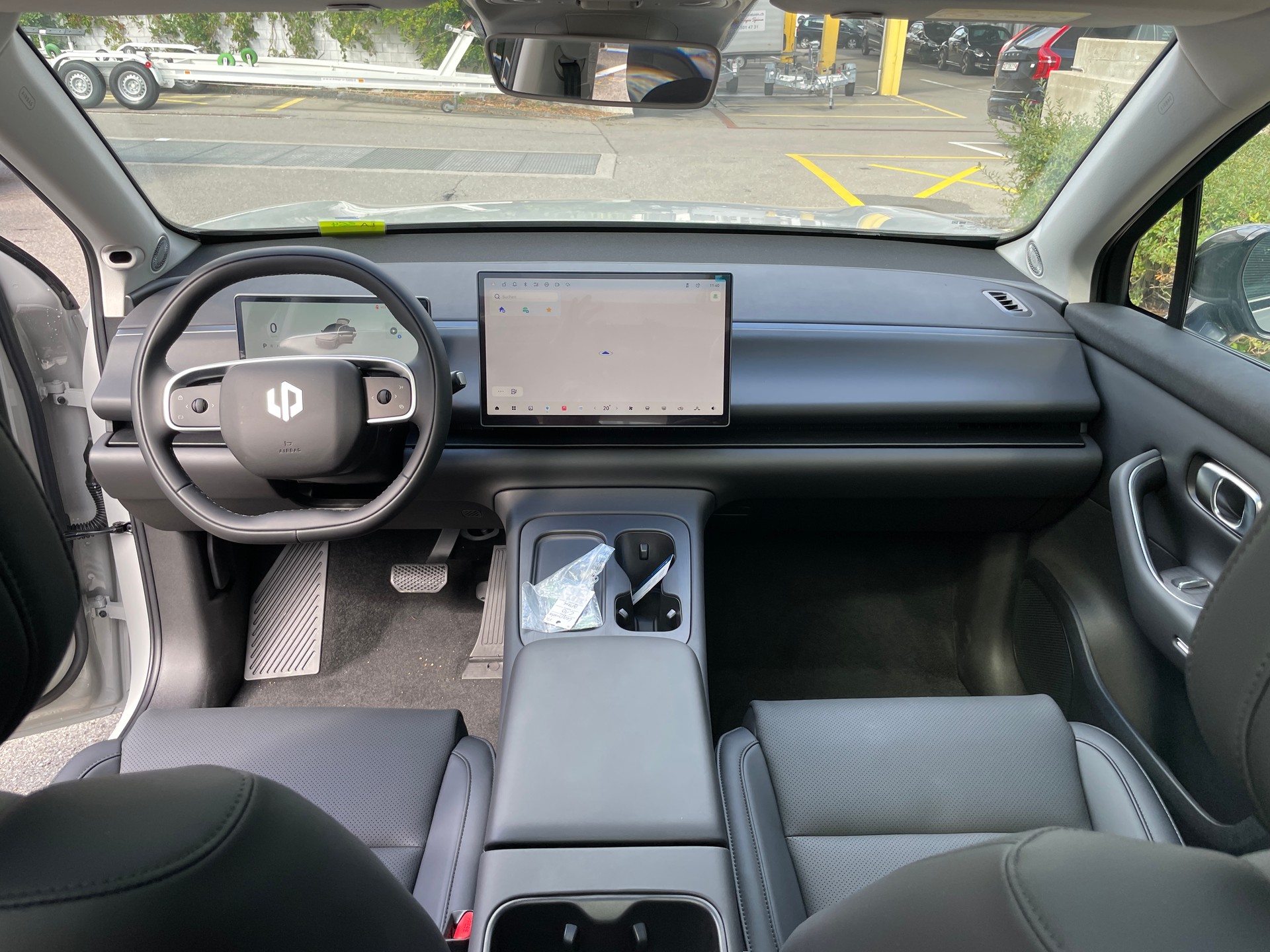 LEAPMOTOR C10 82kWh AWD ProMax Design 598hk AWD-image-17