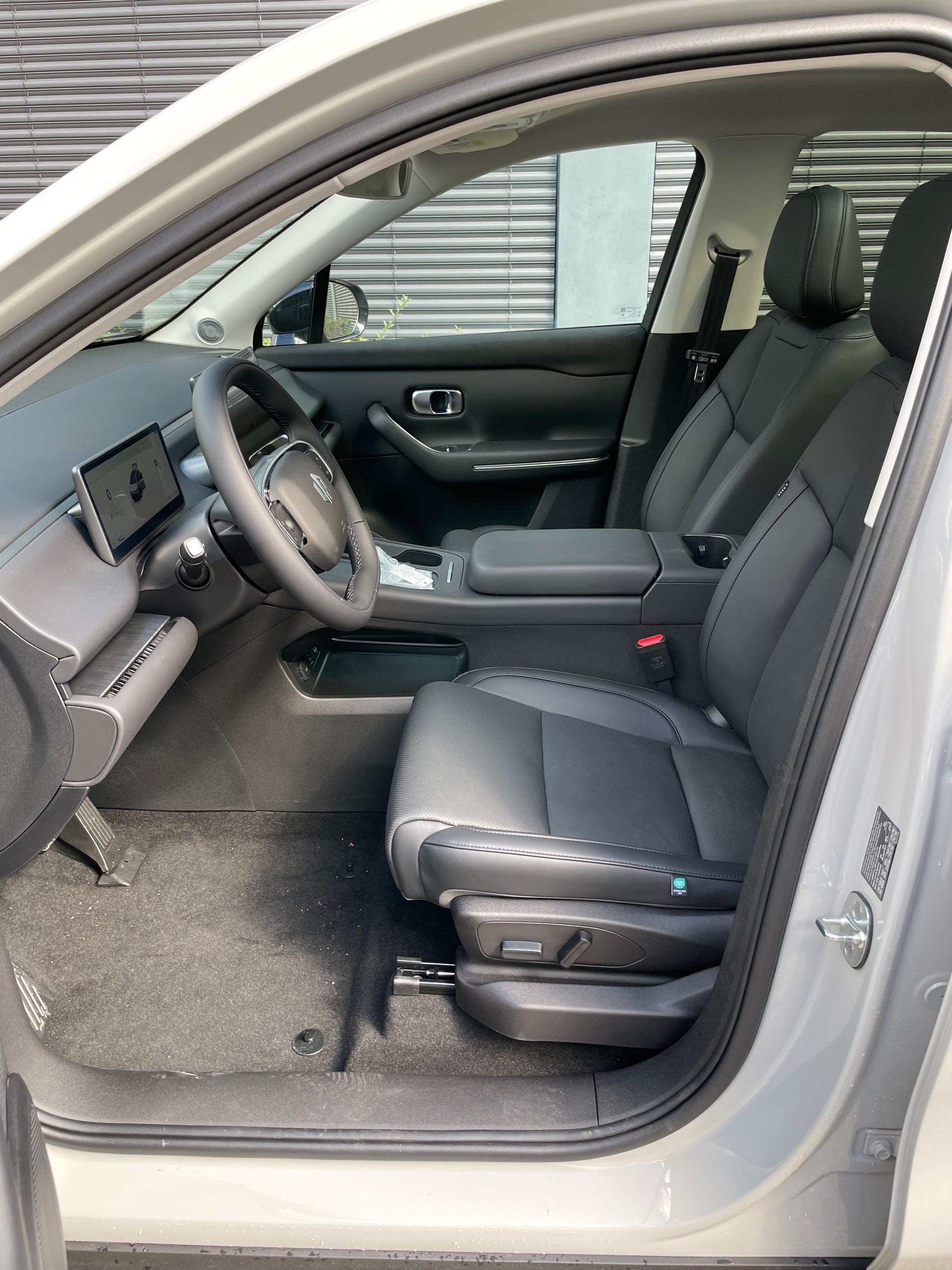 LEAPMOTOR C10 82kWh AWD ProMax Design 598hk AWD-image-11