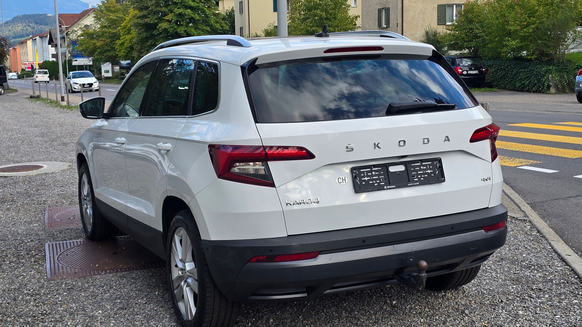 SKODA Karoq 2.0 TDI CR Style 4x4 DSG-image-6