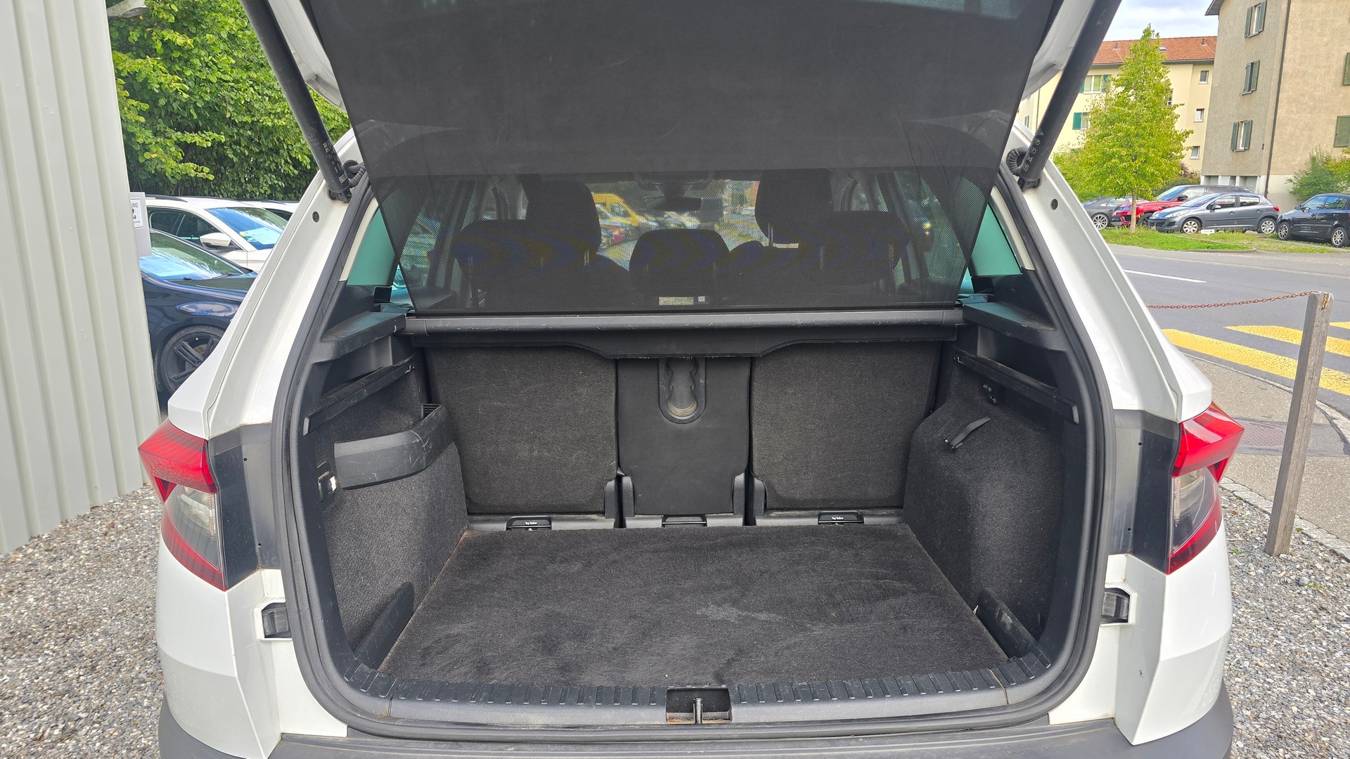 SKODA Karoq 2.0 TDI CR Style 4x4 DSG-image-7