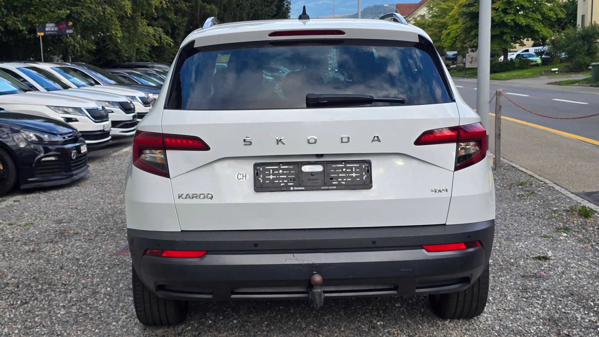 SKODA Karoq 2.0 TDI CR Style 4x4 DSG-image-5