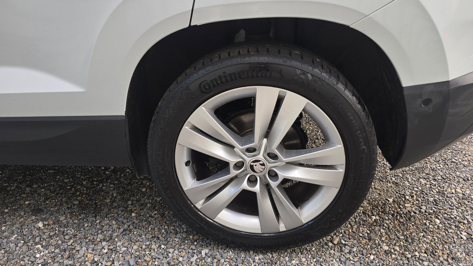 SKODA Karoq 2.0 TDI CR Style 4x4 DSG-image-13