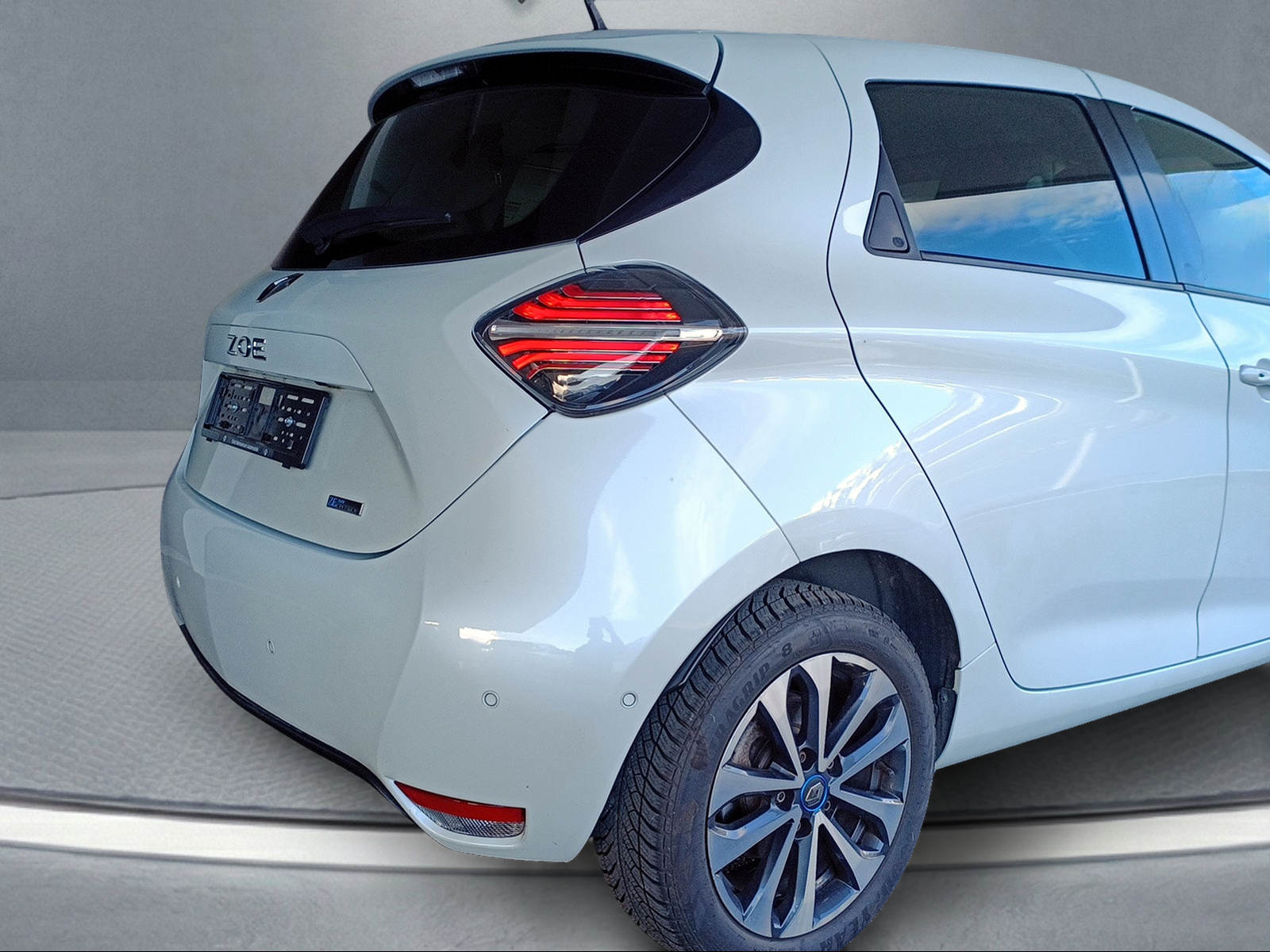 RENAULT Zoe Intens R135 (incl. Batterie)-image-16