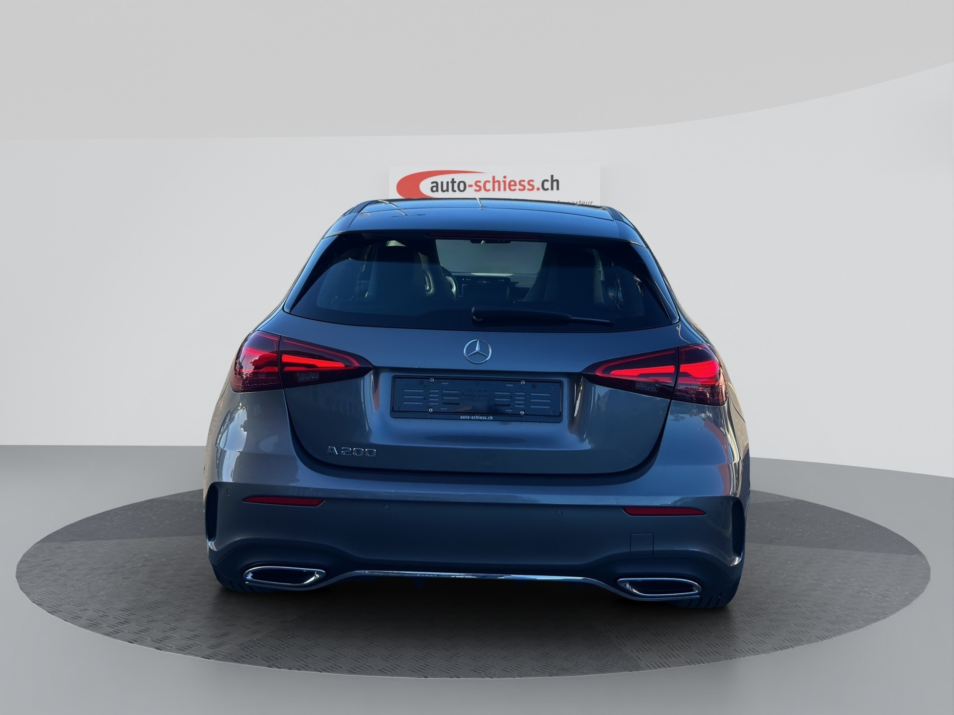 MERCEDES-BENZ A 200 AMG Line 7G-DCT-image-3