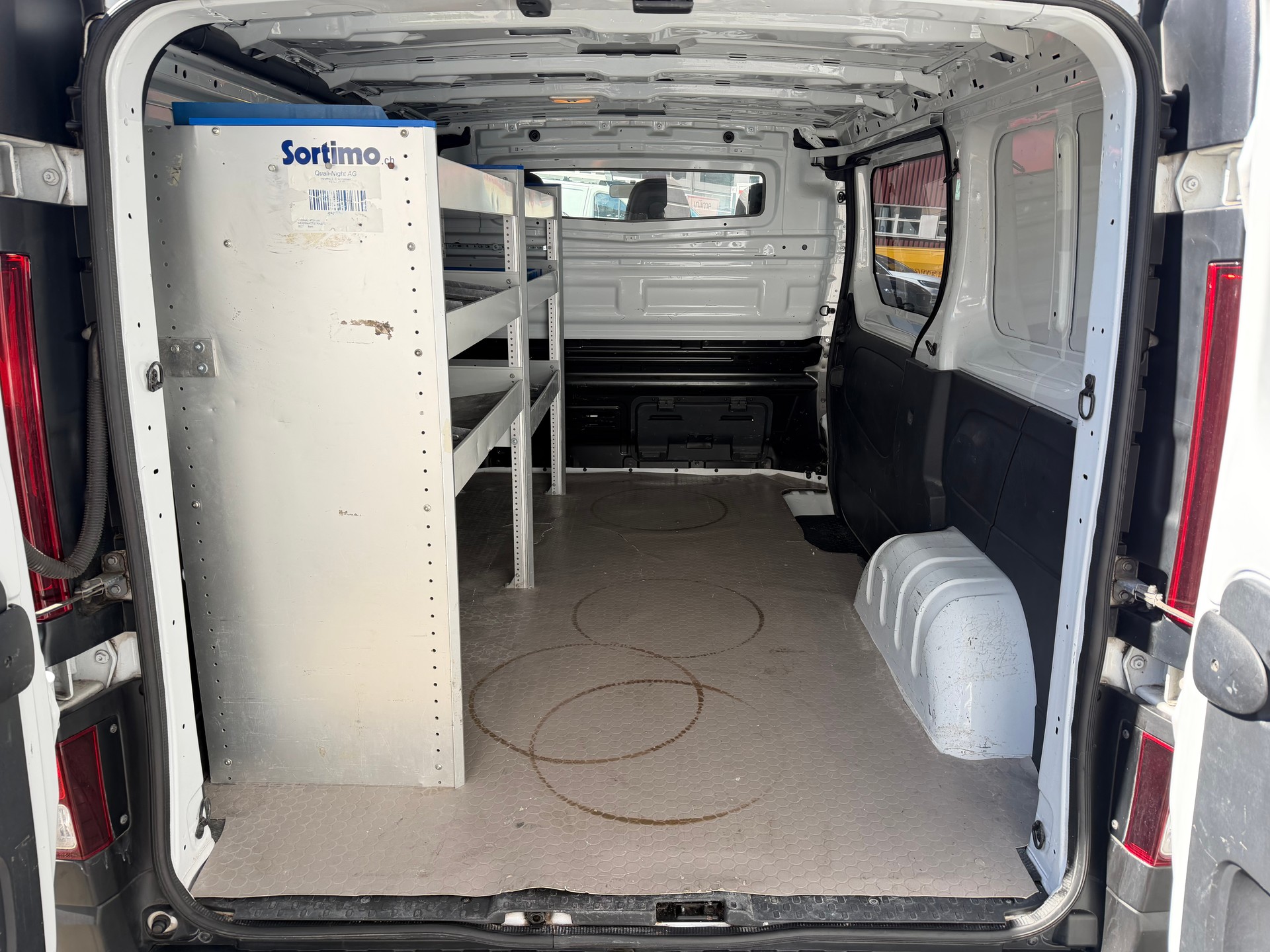 OPEL Vivaro 1.6 CDTI ecoFLEX 2.7t L1H1-image-7