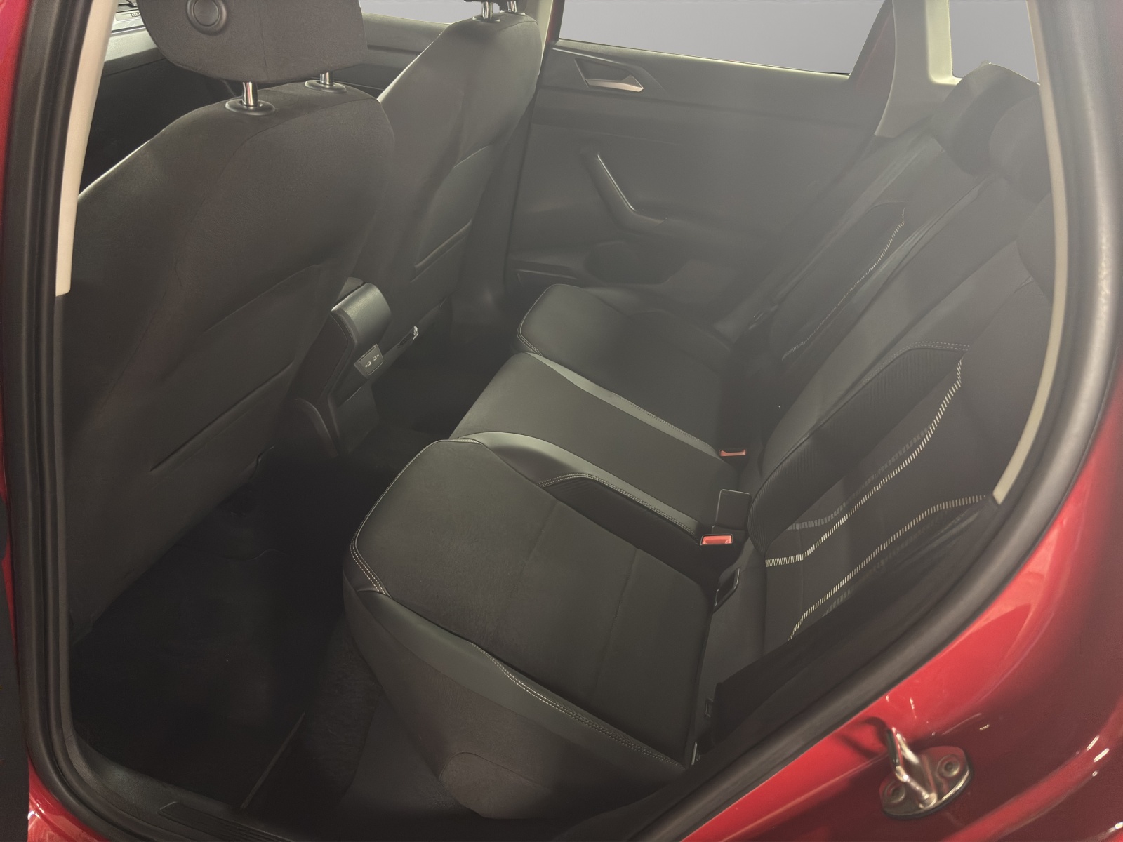 VW Taigo 1.0 TSI Style DSG-image-9