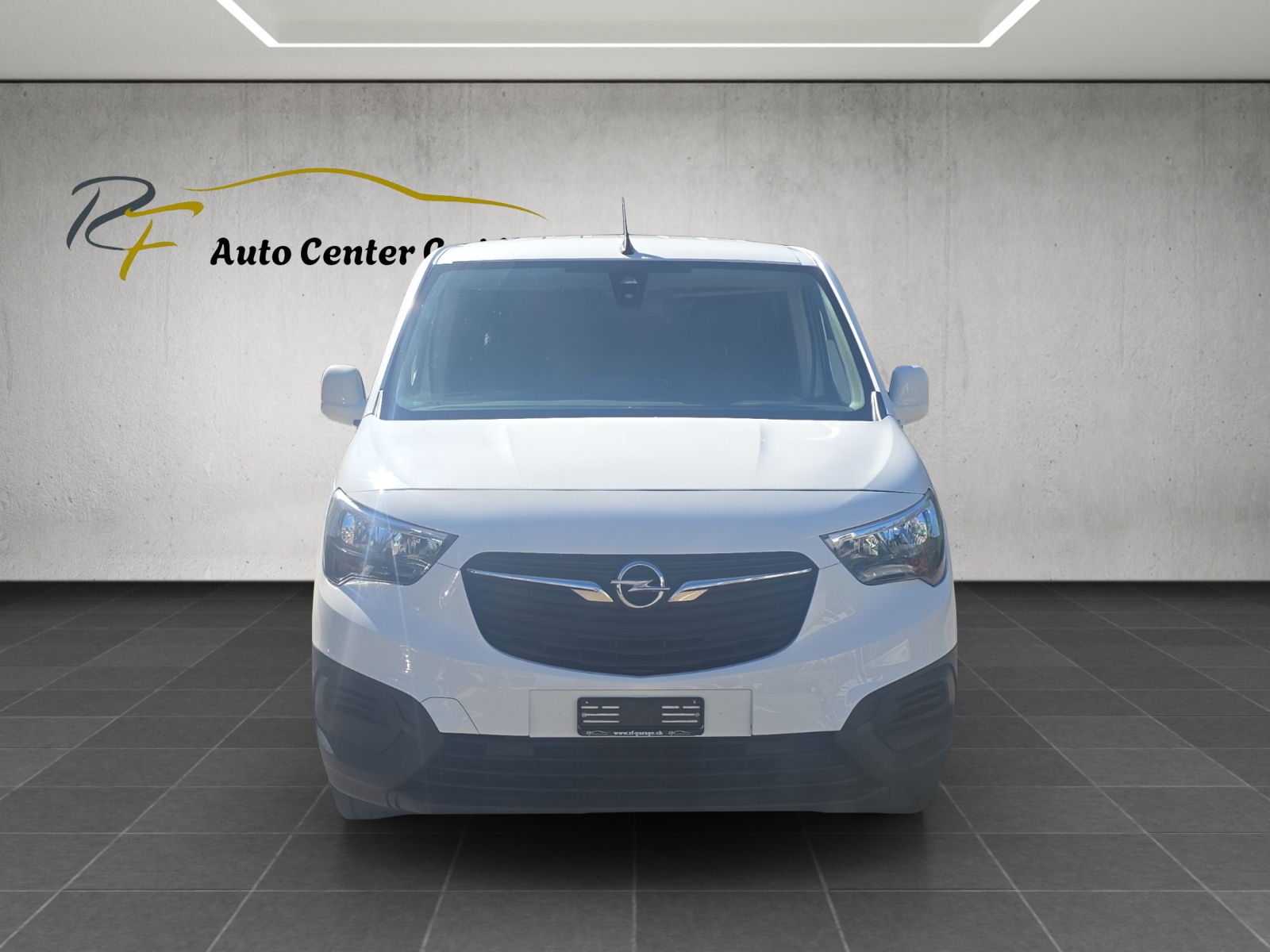 OPEL Combo 1.2 Cargo XL Enjoy s/s Erhöhte Nutzlast-image-1