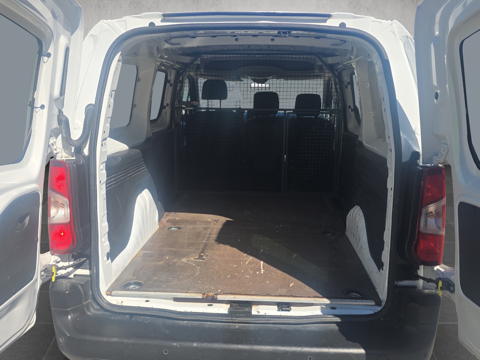 OPEL Combo 1.2 Cargo XL Enjoy s/s Erhöhte Nutzlast-image-10
