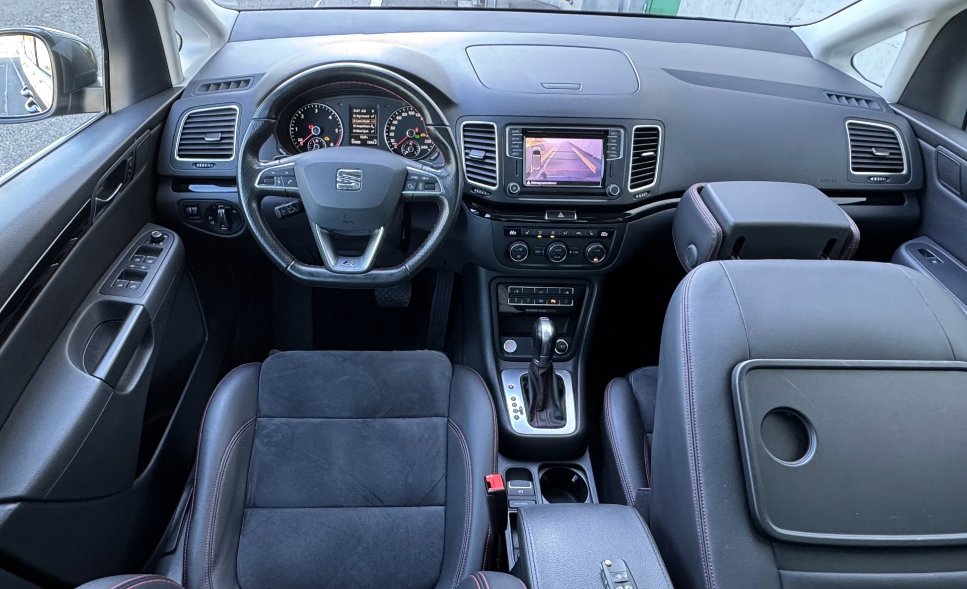 SEAT Alhambra 2.0 TDI DSG SWISS FR CH FZ | Service gepflegt | in gepflegten Zustand-image-7