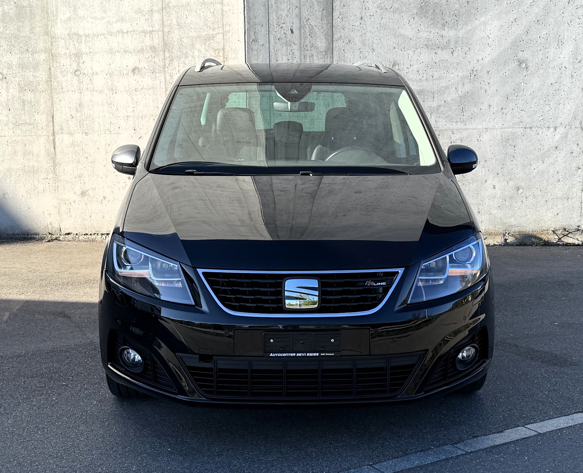 SEAT Alhambra 2.0 TDI DSG SWISS FR CH FZ | Service gepflegt | in gepflegten Zustand-image-9