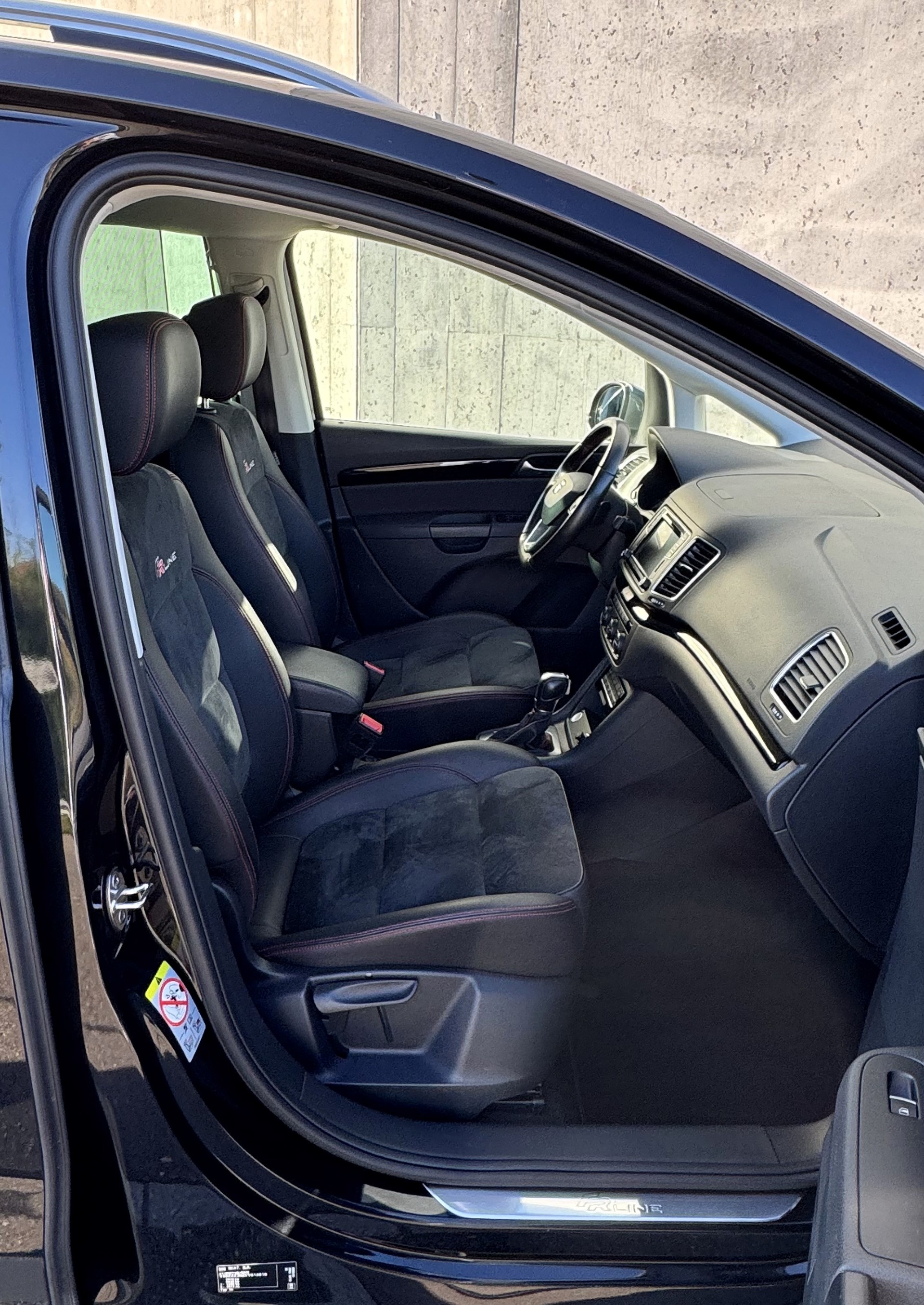 SEAT Alhambra 2.0 TDI DSG SWISS FR CH FZ | Service gepflegt | in gepflegten Zustand-image-13