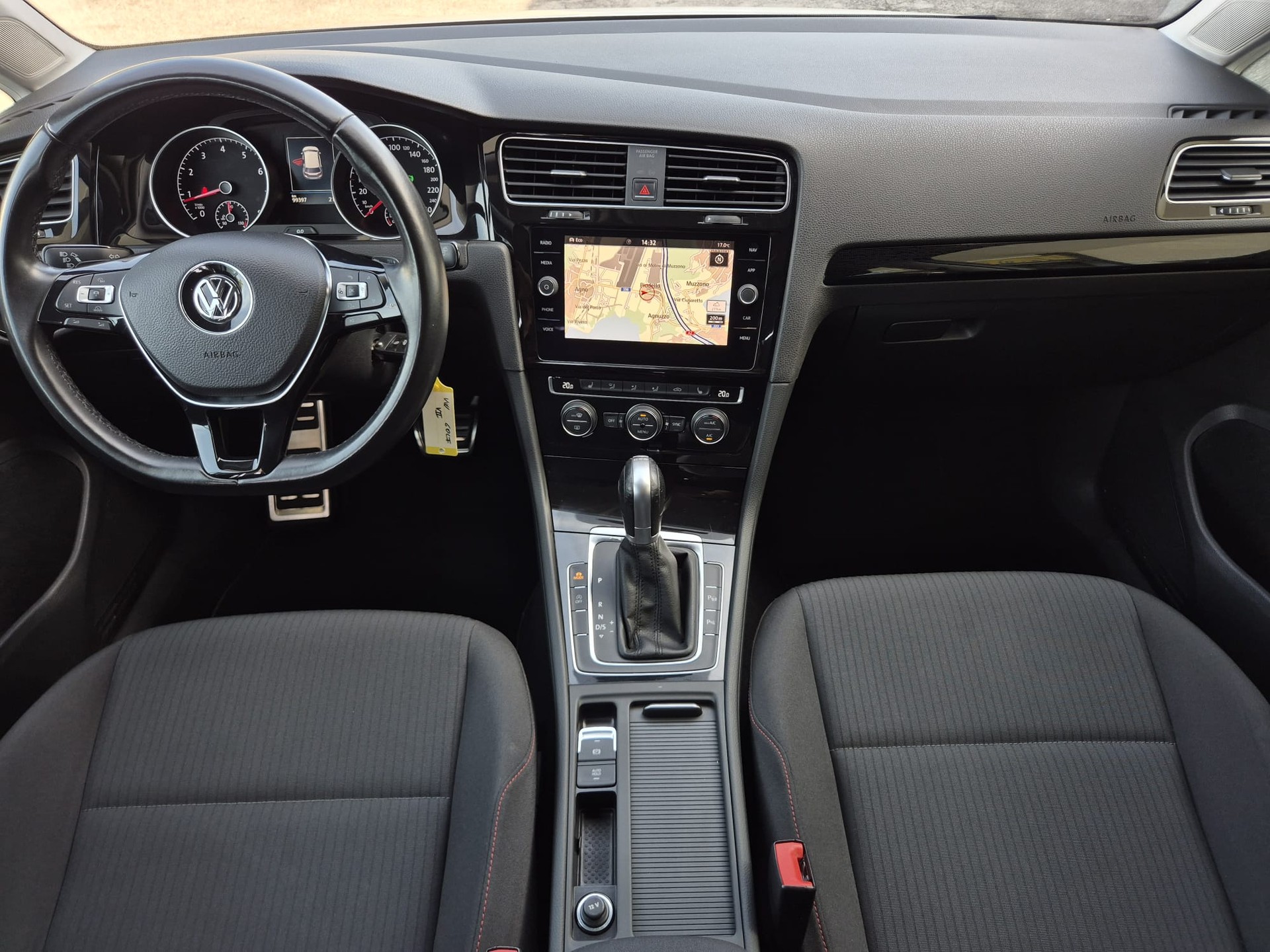 VW Golf 1.4 TSI Highline DSG-image-14