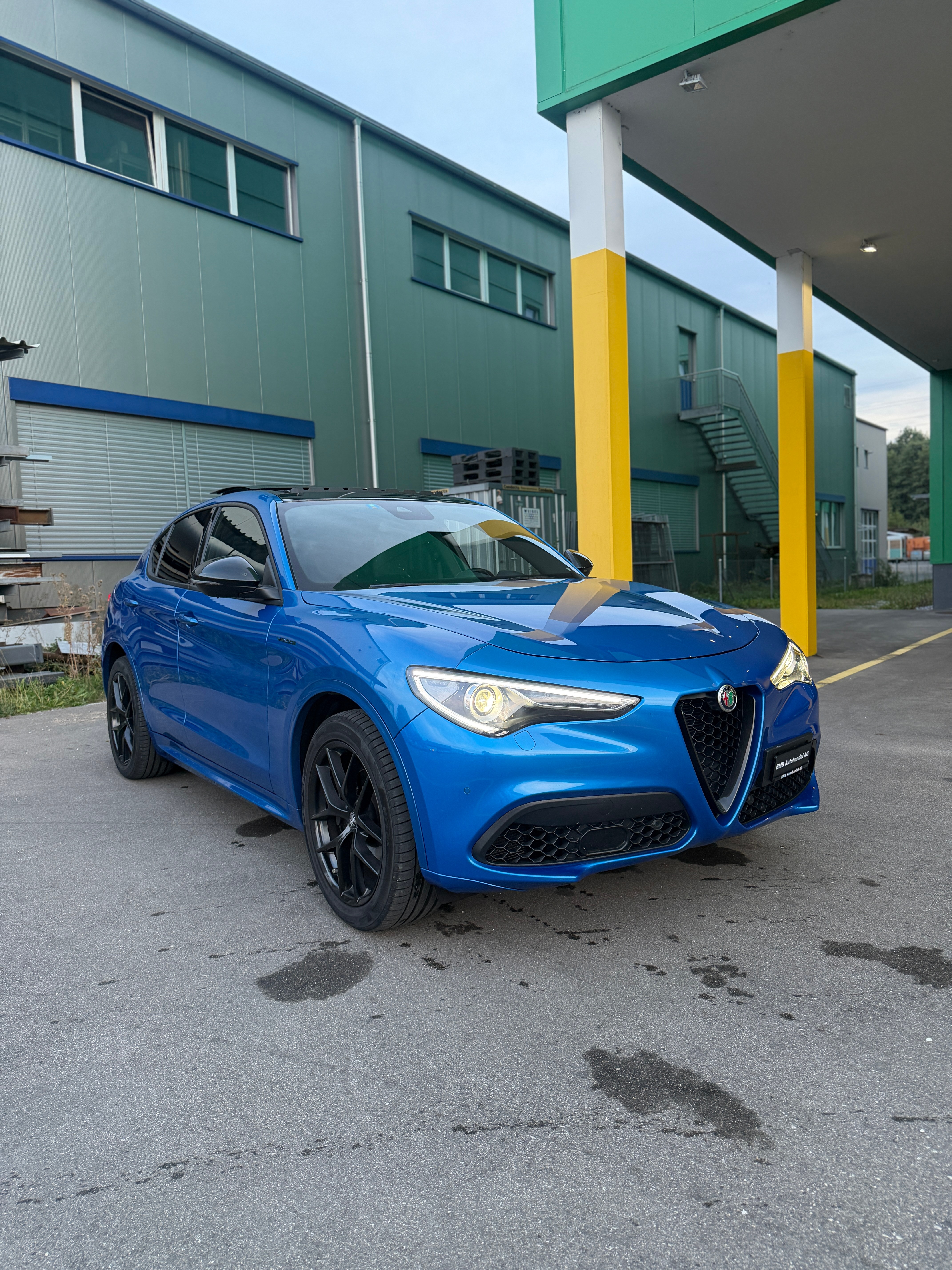 Car photo