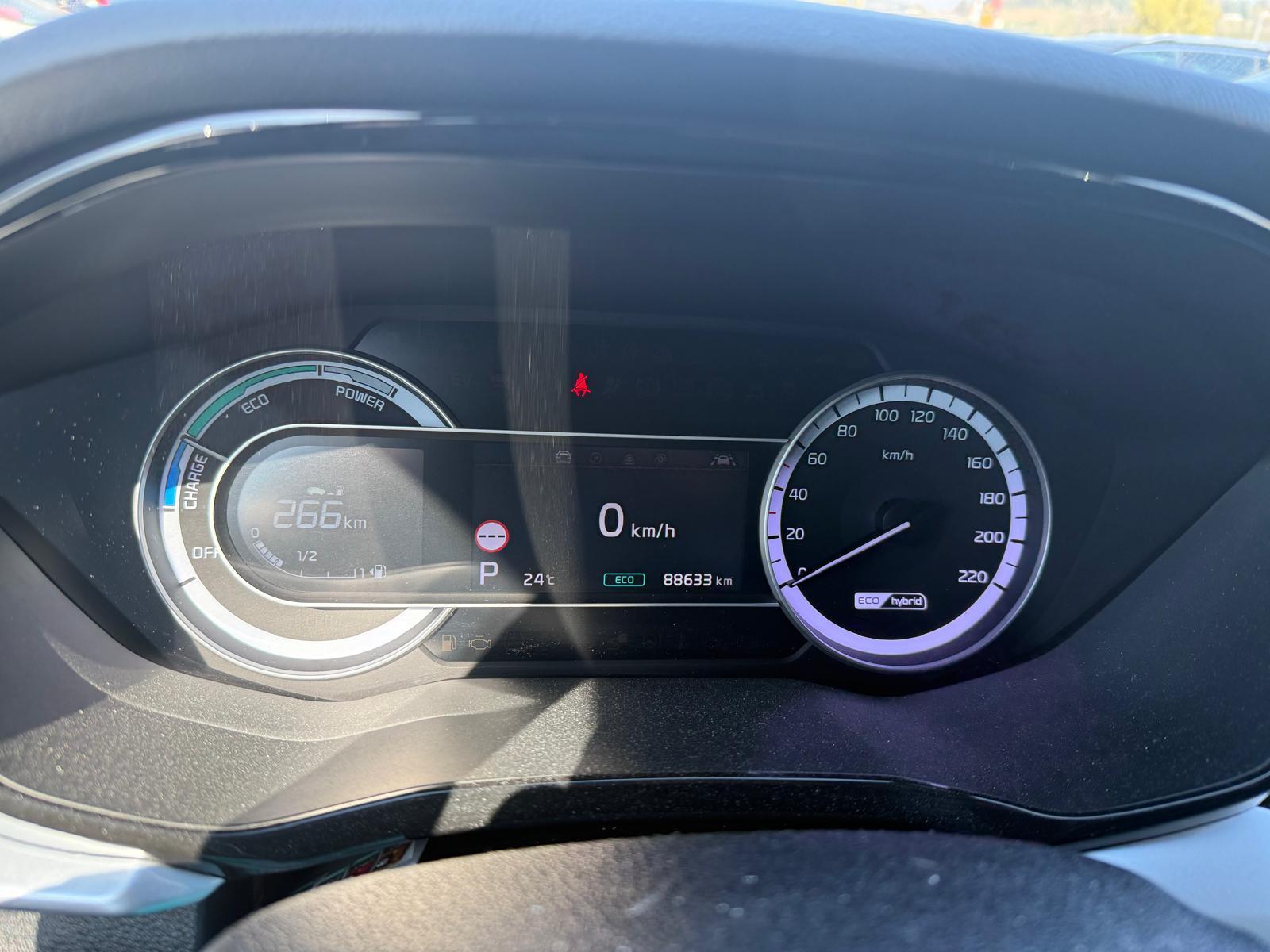 KIA Niro 1.6 GDi Hybrid Power 2020-image-9