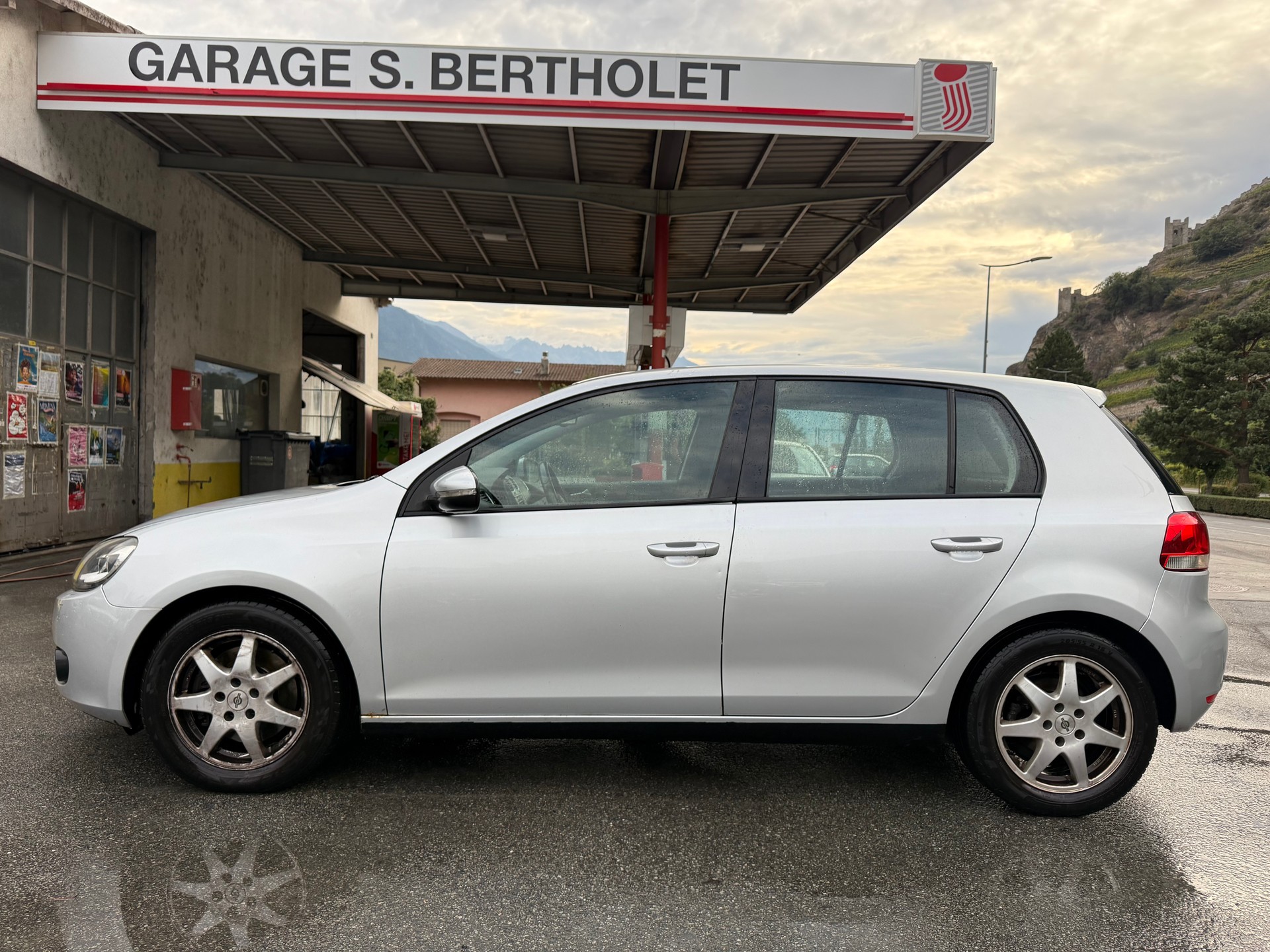 VW Golf 1.4 TSI Highline DSG-image-6