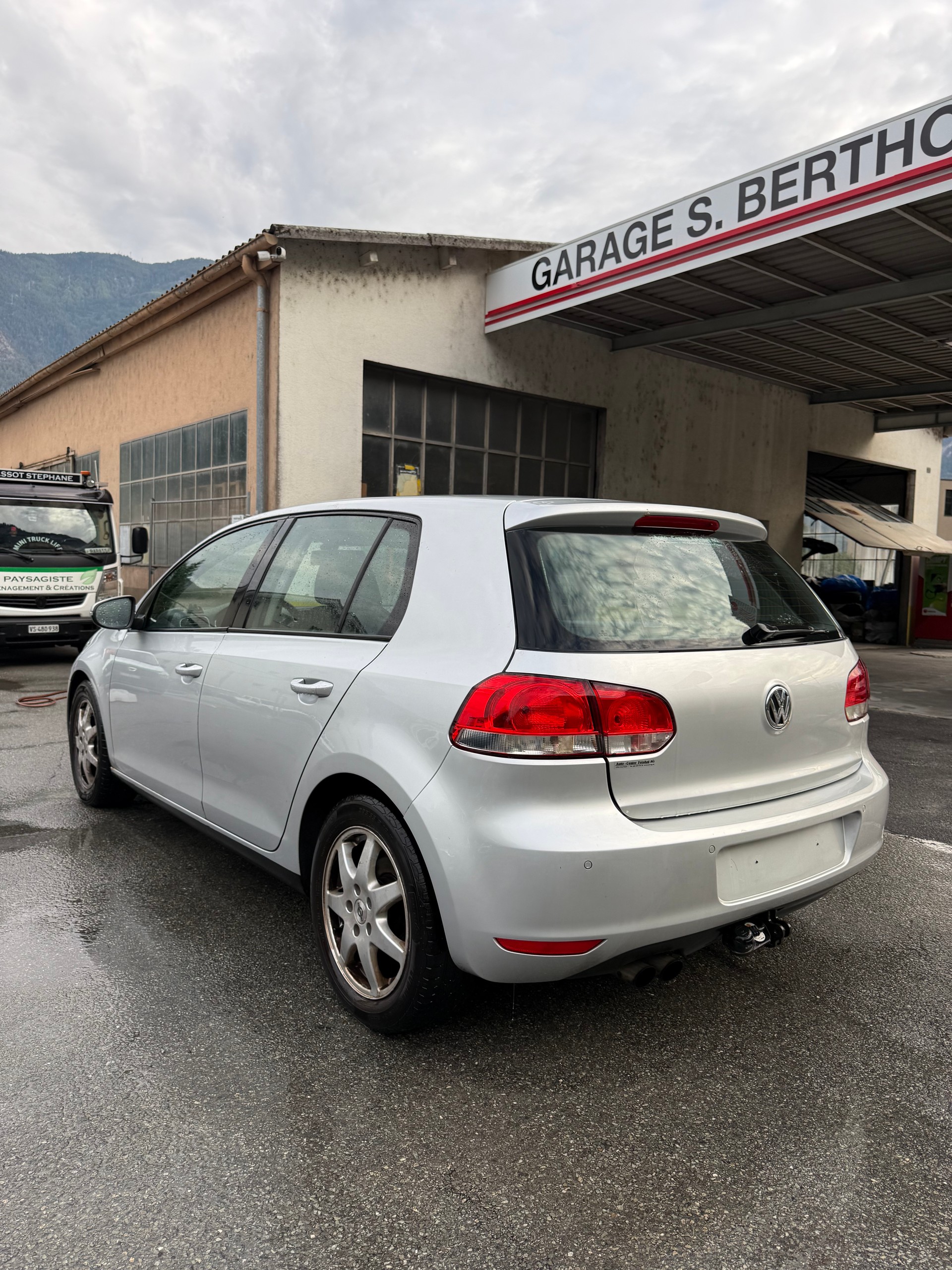 VW Golf 1.4 TSI Highline DSG-image-4