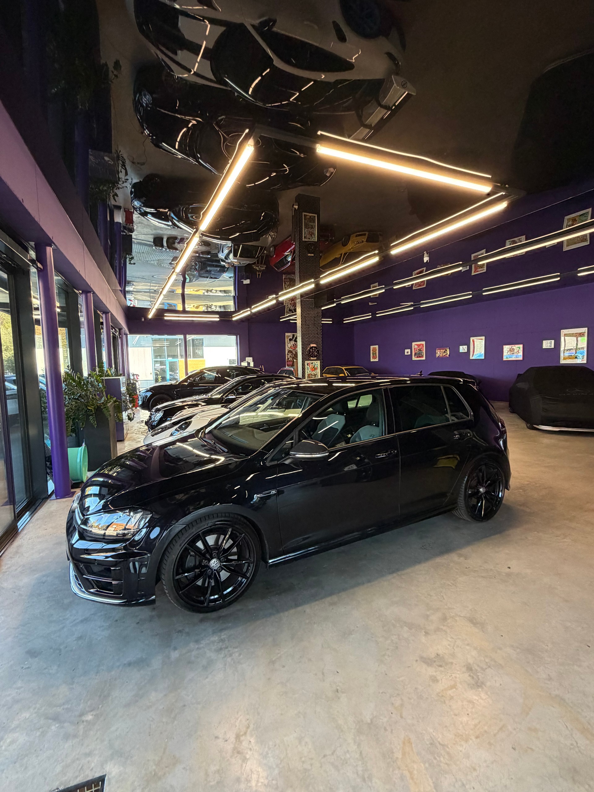 VW Golf 2.0 TSI R 4Motion DSG-image-4