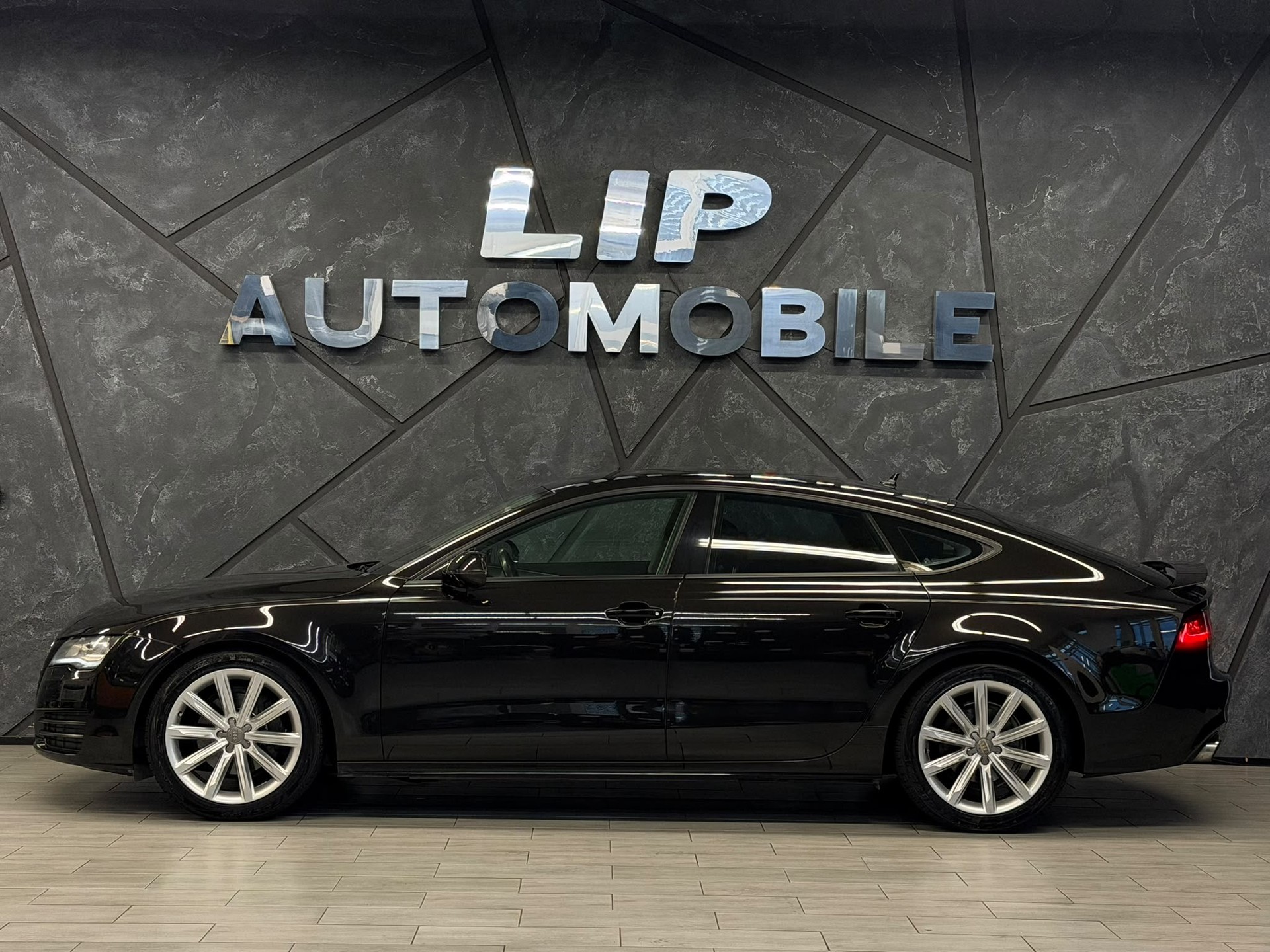 AUDI A7 Sportback 2.8 FSI quattro S-tronic-image-4