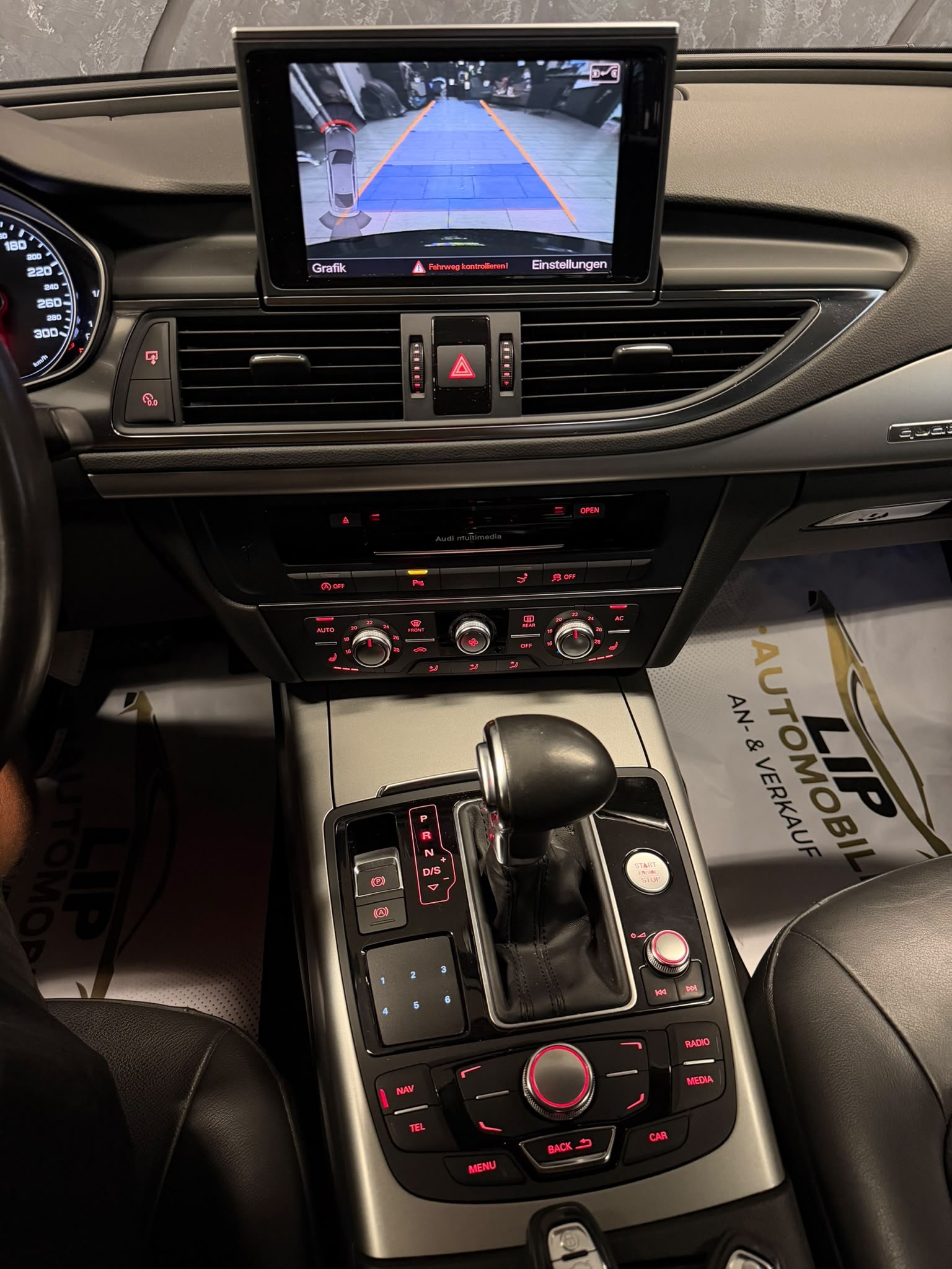 AUDI A7 Sportback 2.8 FSI quattro S-tronic-image-12