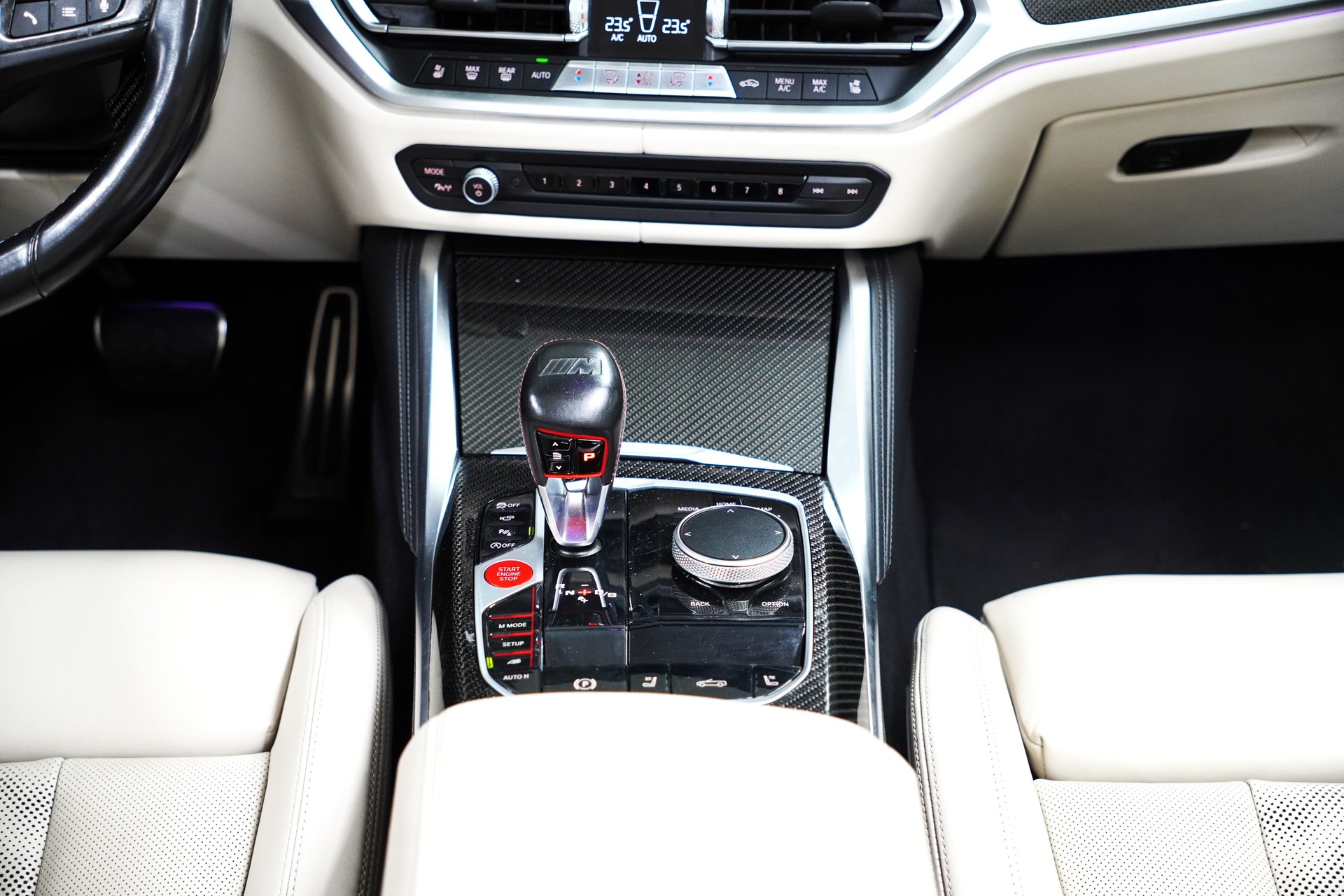BMW M4 Cabrio Competition M xDrive-image-14