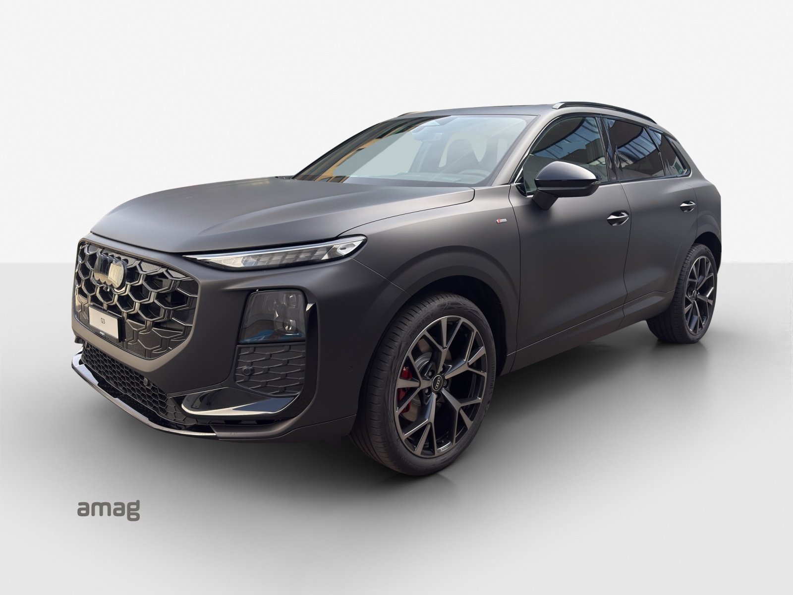 AUDI Q3 SUV TFSI quattro 195 kW S tronic-image-0