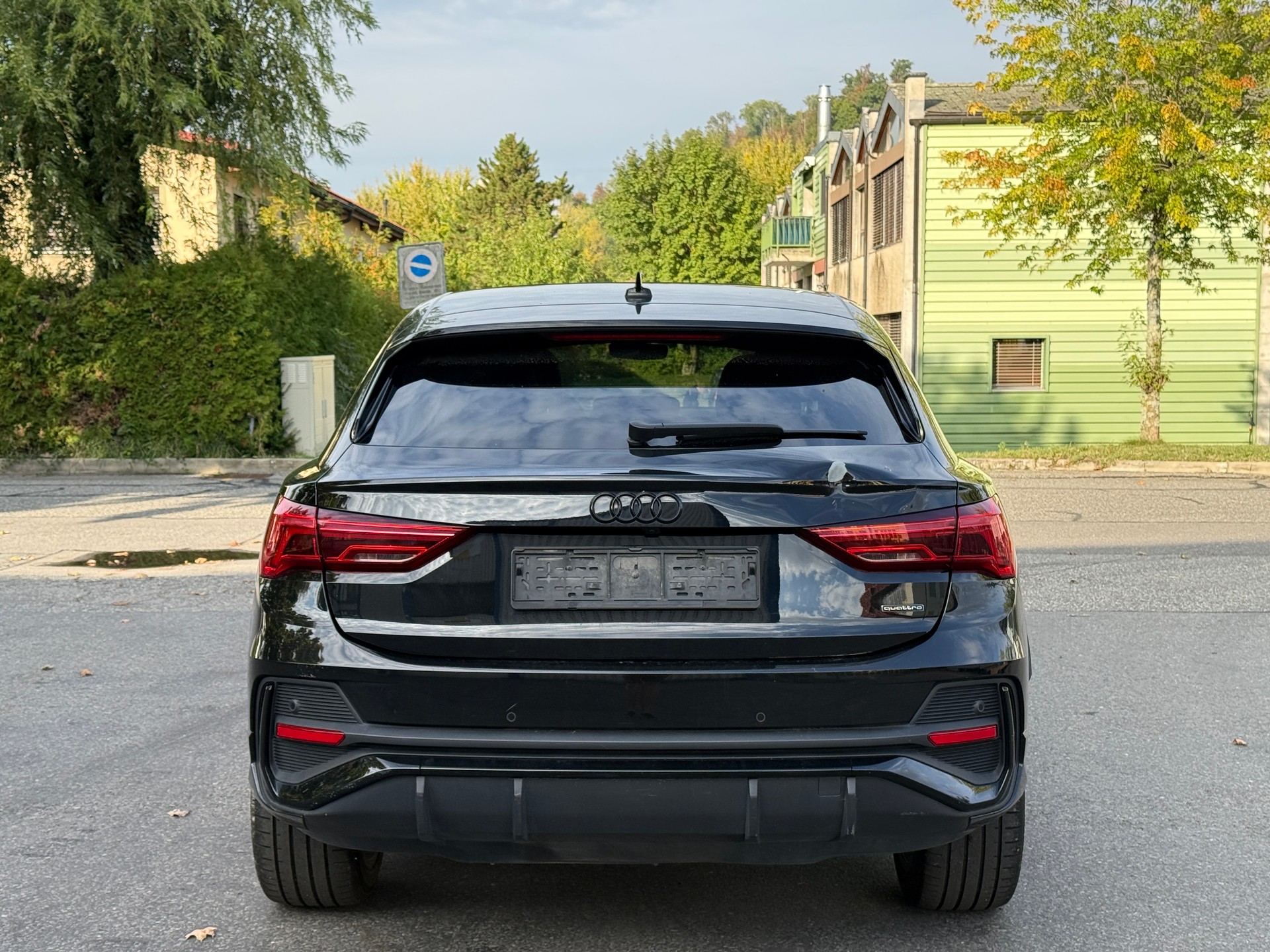 AUDI Q3 Sportback 40 TDI S line quattro S-tronic-image-7